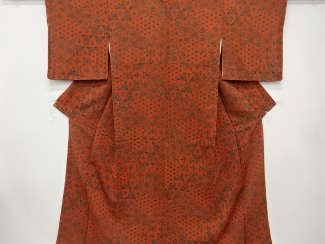 未使用品　縮緬地　鳳凰に花更紗模様　小紋着物